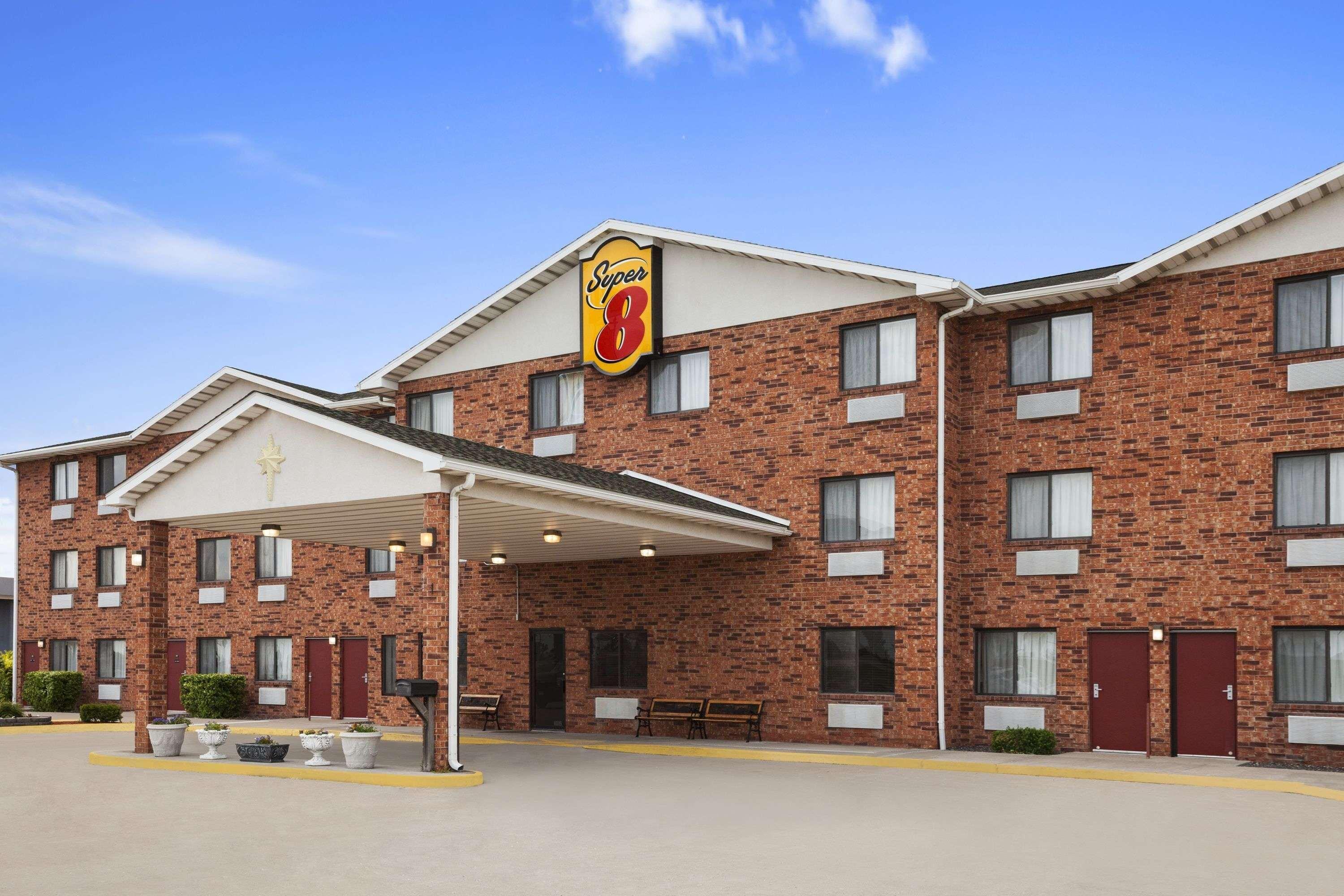Super 8 By Wyndham Bowling Green Exterior photo